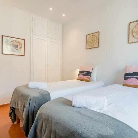 New Top Floor Apt With A Lot Of Light & Aircon Жирона Экстерьер фото