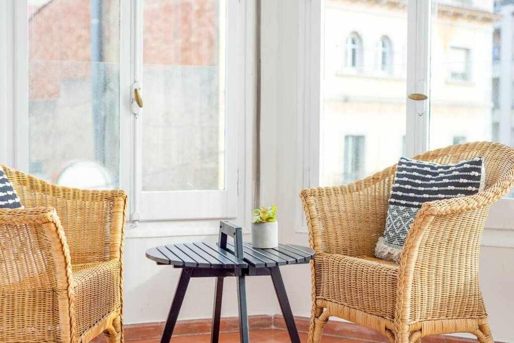 New Top Floor Apt With A Lot Of Light & Aircon Жирона Экстерьер фото